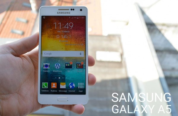 Samsung Galaxy A5 si aggiorna a Lollipop